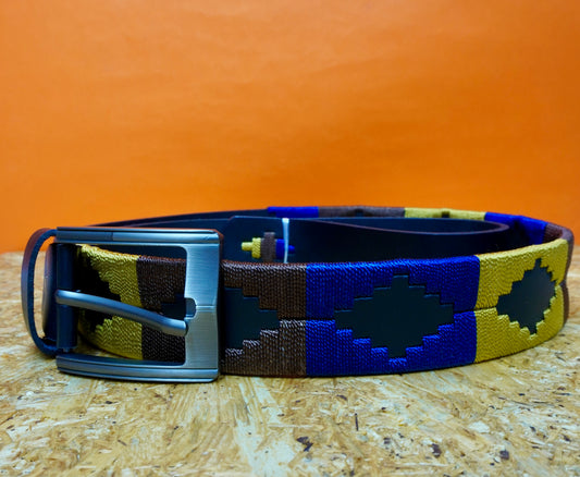 Correa en cuero tejida